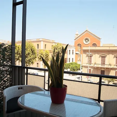 Guest house L.t. Savoia Palace & Cavour C.l. Bari