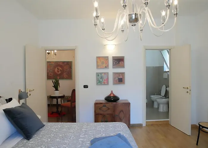 Pensjonat L.t. Savoia Palace & Cavour C.l. *