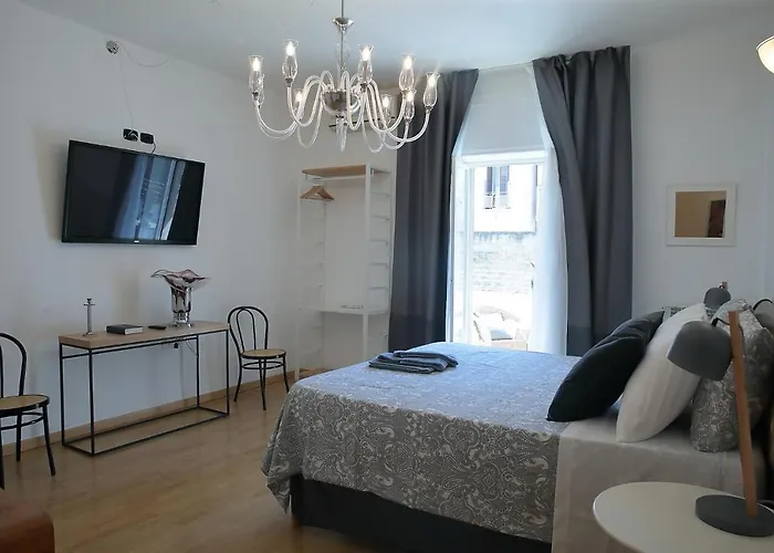 Pensjonat L.t. Savoia Palace & Cavour C.l.