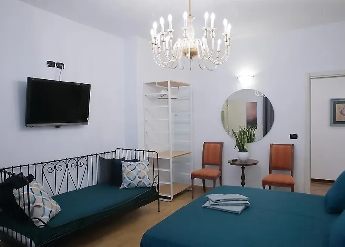 Pensjonat L.t. Savoia Palace & Cavour C.l. *