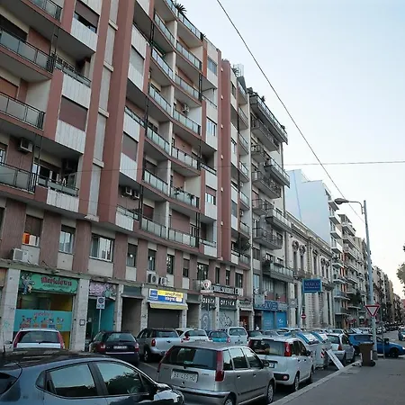 L.t. Savoia Palace & Cavour C.l. Pensionat